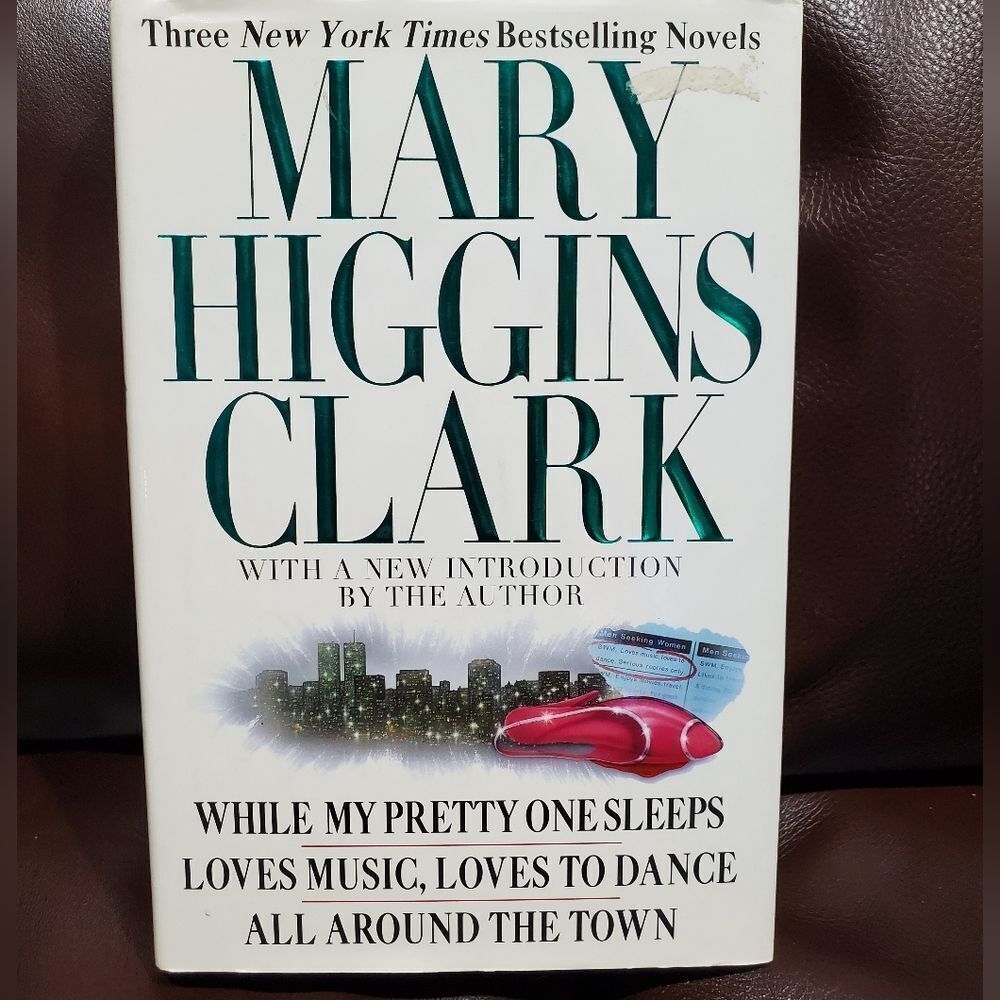 Mary Higgins Clark Hard Bound Book